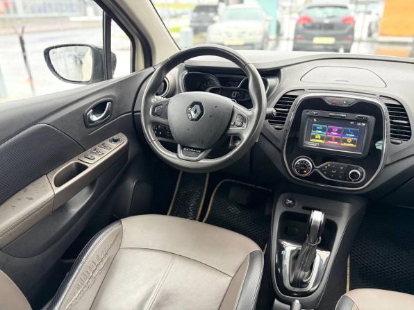 Renault Kaptur I с пробегом 2017 года, цена 1 125 000 рублей, 202000 км, внедорожник, Автокод Объявления