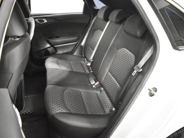 Kia Ceed III Рестайлинг с пробегом 2022 года, цена 1 970 100 рублей, 90848 км, хэтчбек, Автокод Объявления