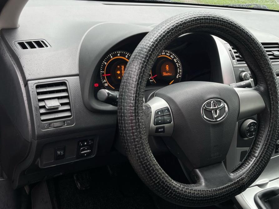 Toyota Corolla X (E140 E150) Рестайлинг Калуга  - изображение 9