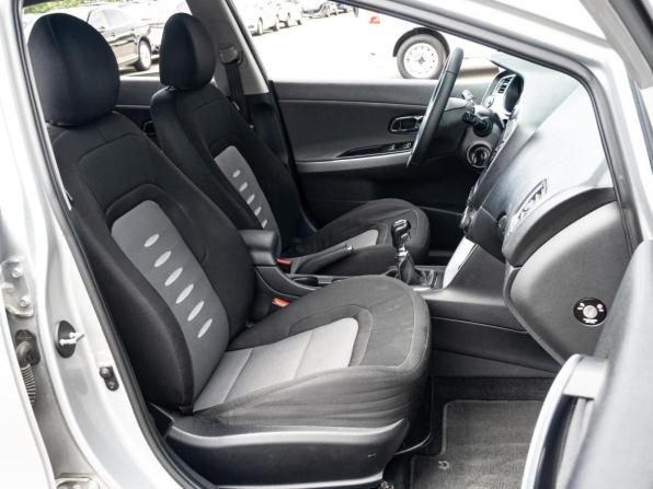 Kia Ceed II с пробегом 2013 года, цена 965 000 рублей, 251916 км, хэтчбек, Автокод Объявления
