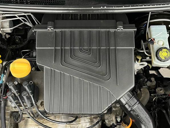 Renault Sandero II с пробегом 2015 года, цена 850 000 рублей, 89070 км, хэтчбек, Автокод Объявления