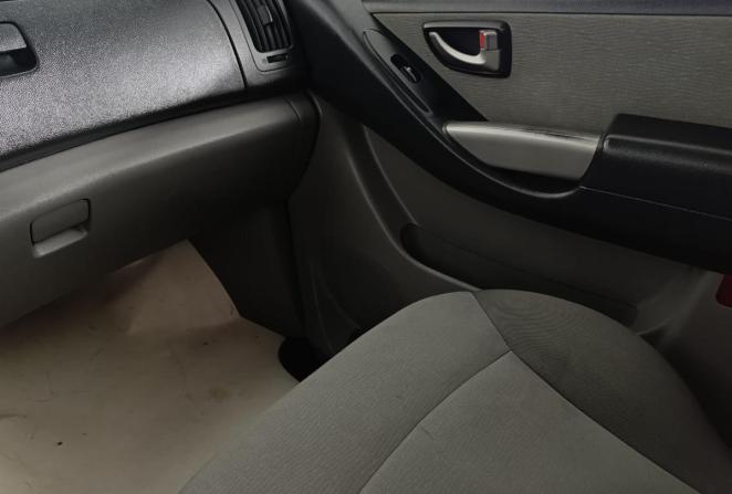 Hyundai H-1 II с пробегом 2014 года, цена 1 730 000 рублей, 217252 км, минивэн, Автокод Объявления