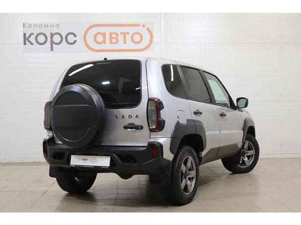 Lada (ВАЗ) Niva Travel I с пробегом 2021 года, цена 927 000 рублей, 17088 км, внедорожник, Автокод Объявления