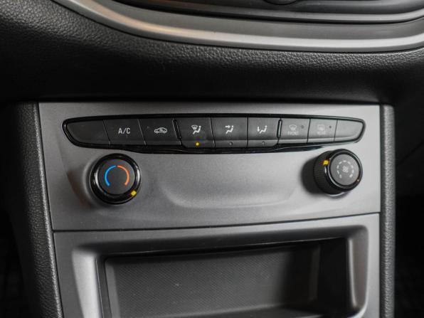 Opel Astra K Рестайлинг с пробегом 2020 года, цена 1 429 000 рублей, 89826 км, универсал, Автокод Объявления