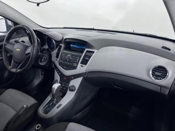 Chevrolet Cruze I с пробегом 2012 года, цена 677 000 рублей, 245910 км, хэтчбек, Автокод Объявления