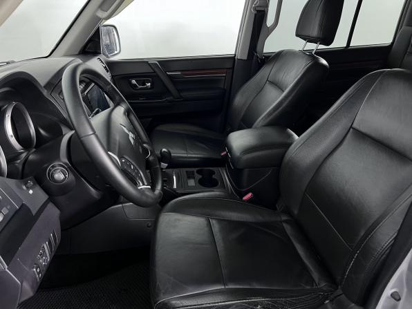 Mitsubishi Pajero IV с пробегом 2008 года, цена 1 560 000 рублей, 309050 км, внедорожник, Автокод Объявления