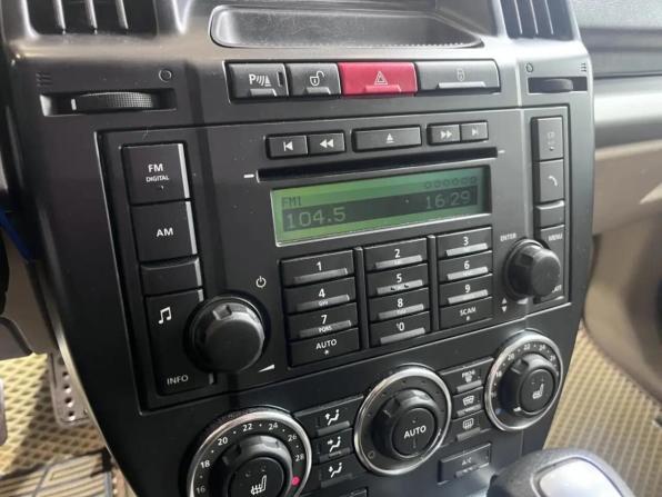 Land Rover Freelander II Рестайлинг с пробегом 2012 года, цена 1 323 000 рублей, 206617 км, внедорожник, Автокод Объявления