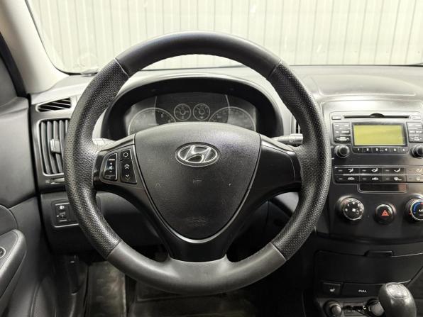Hyundai i30 I Рестайлинг с пробегом 2010 года, цена 575 000 рублей, 203404 км, хэтчбек, Автокод Объявления