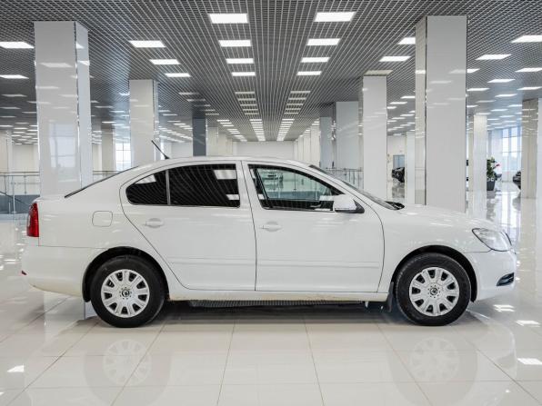 Skoda Octavia II (A5) Рестайлинг с пробегом 2012 года, цена 494 000 рублей, 491377 км, лифтбек, Автокод Объявления