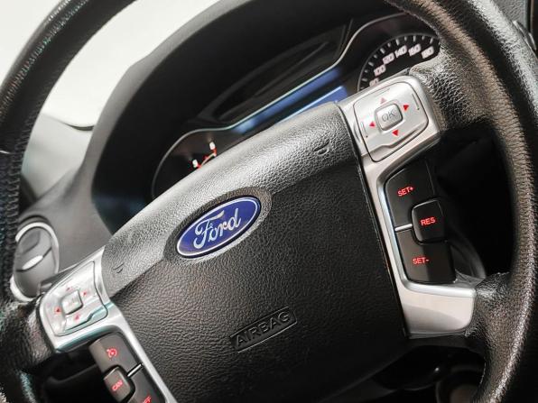 Ford Mondeo IV Рестайлинг с пробегом 2012 года, цена 746 400 рублей, 256384 км, седан, Автокод Объявления
