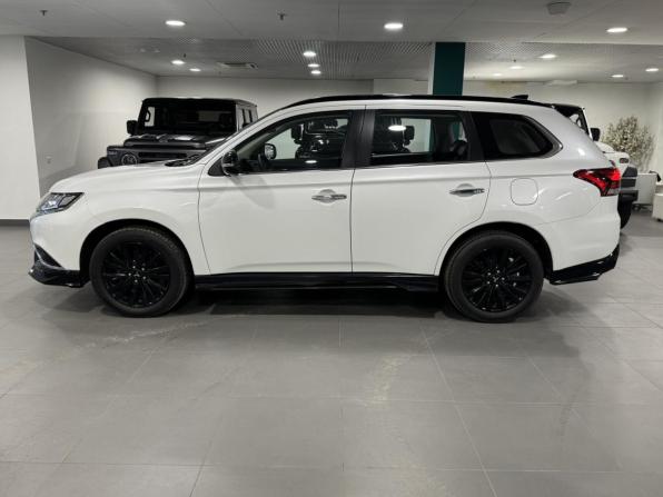 Mitsubishi Outlander III Рестайлинг 3 с пробегом 2022 года, цена 3 180 000 рублей, 38215 км, внедорожник, Автокод Объявления