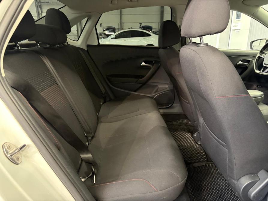 Volkswagen Polo V Рестайлинг Краснодар  - изображение 14