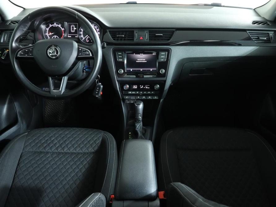 Skoda Rapid I Рестайлинг Москва  - изображение 18