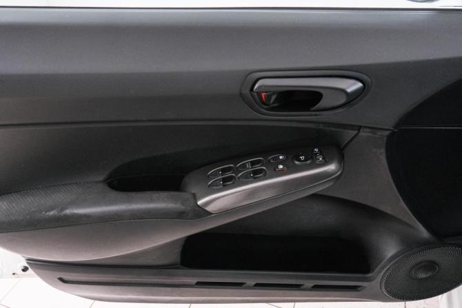 Honda Civic VIII Рестайлинг с пробегом 2011 года, цена 949 000 рублей, 210922 км, седан, Автокод Объявления