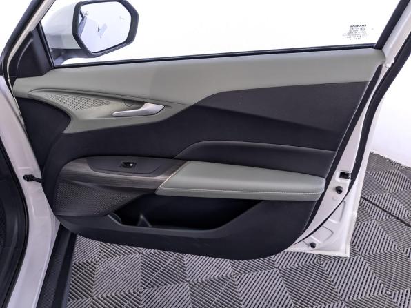 Changan Lamore с пробегом 2023 года, цена 1 755 000 рублей, 61939 км, седан, Автокод Объявления