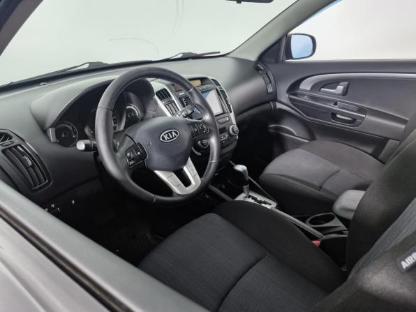 Kia Ceed I Рестайлинг с пробегом 2011 года, цена 699 000 рублей, 241652 км, хэтчбек, Автокод Объявления