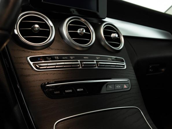 Mercedes-Benz C-Класс IV (W205) Рестайлинг с пробегом 2020 года, цена 2 729 700 рублей, 76646 км, седан, Автокод Объявления