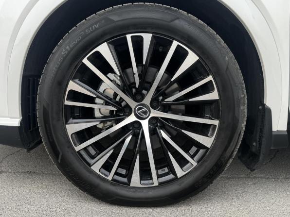 Lexus RX V с пробегом 2023 года, цена 8 980 000 рублей, 3355 км, внедорожник, Автокод Объявления