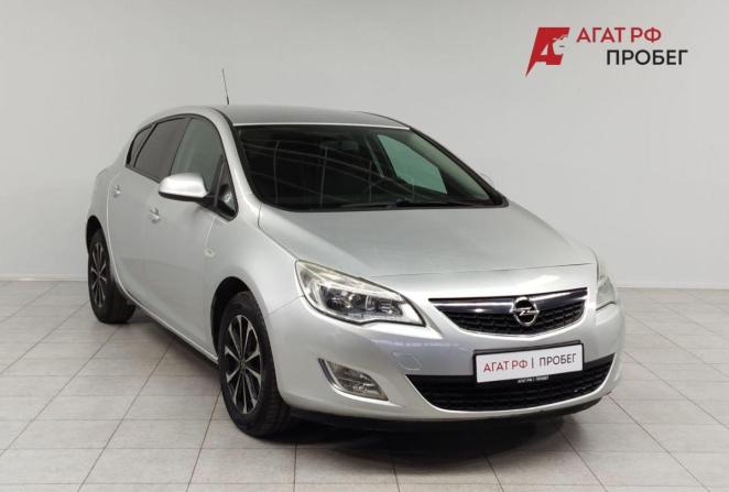 Opel Astra H Рестайлинг с пробегом 2011 года, цена 680 000 рублей, 144123 км, хэтчбек, Автокод Объявления
