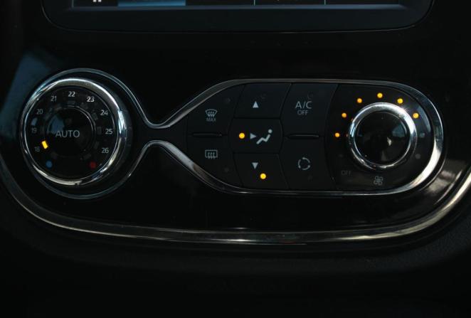 Renault Kaptur I с пробегом 2019 года, цена 1 800 000 рублей, 77525 км, внедорожник, Автокод Объявления