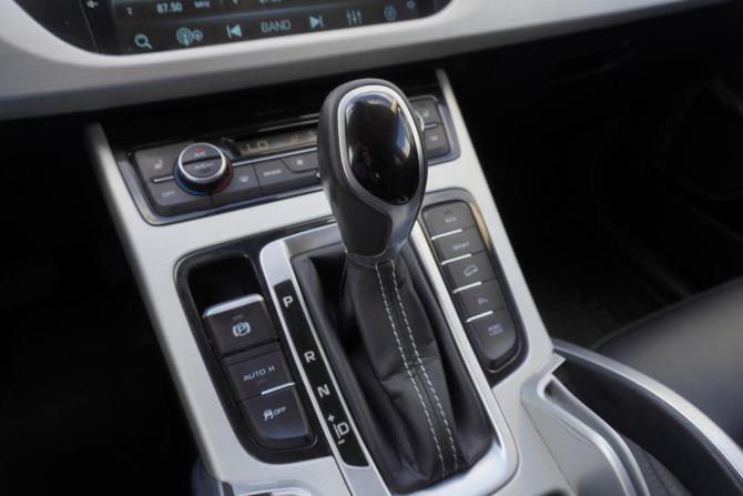 Geely Atlas I с пробегом 2020 года, цена 1 685 000 рублей, 87521 км, внедорожник, Автокод Объявления