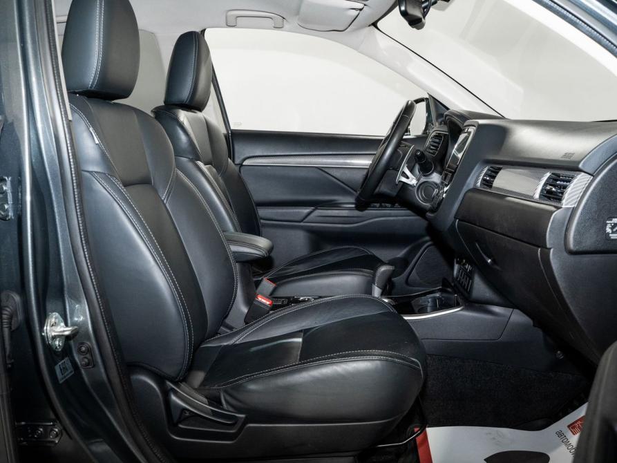 Mitsubishi Outlander III Рестайлинг 3 Иркутск  - изображение 5