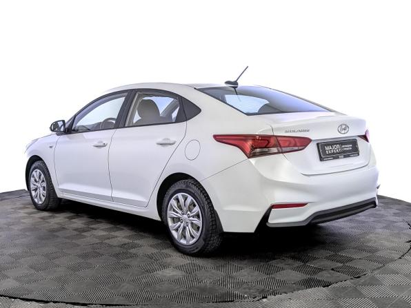 Hyundai Solaris II с пробегом 2018 года, цена 1 100 000 рублей, 146639 км, седан, Автокод Объявления