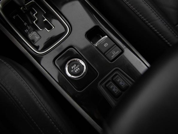 Mitsubishi Outlander III Рестайлинг 3 с пробегом 2020 года, цена 1 899 000 рублей, 186184 км, внедорожник, Автокод Объявления