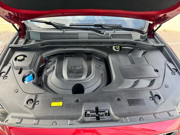 Geely Atlas Pro с пробегом 2023 года, цена 2 199 900 рублей, 24205 км, внедорожник, Автокод Объявления