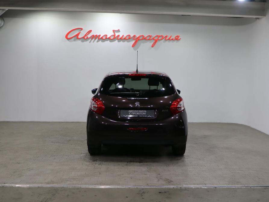 Peugeot 208 I Санкт-Петербург  - изображение 5