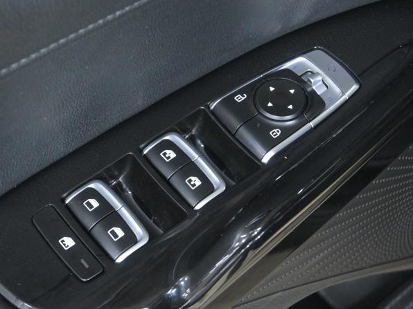 Kia K5 III с пробегом 2020 года, цена 2 640 000 рублей, 96350 км, седан, Автокод Объявления