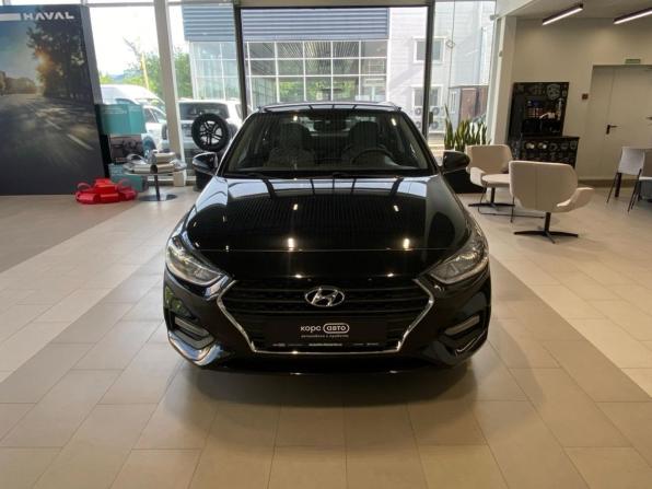 Hyundai Solaris II с пробегом 2019 года, цена 1 328 000 рублей, 51170 км, седан, Автокод Объявления