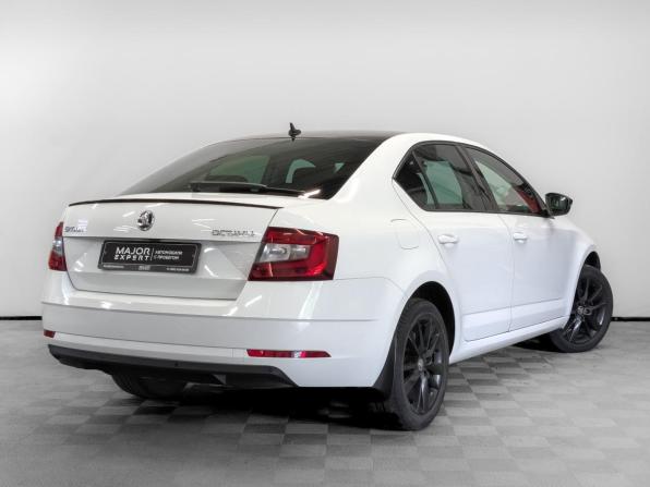 Skoda Octavia III (A7) Рестайлинг с пробегом 2020 года, цена 2 250 000 рублей, 83386 км, лифтбек, Автокод Объявления