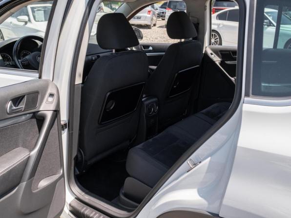 Volkswagen Tiguan I Рестайлинг с пробегом 2015 года, цена 2 140 000 рублей, 74201 км, внедорожник, Автокод Объявления
