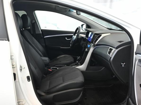 Hyundai i30 II Рестайлинг с пробегом 2015 года, цена 1 210 000 рублей, 94410 км, хэтчбек, Автокод Объявления