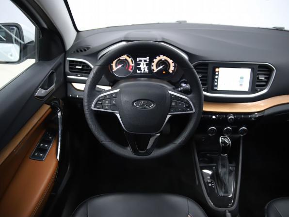 Lada (ВАЗ) Vesta I Рестайлинг (NG) с пробегом 2024 года, цена 1 580 000 рублей, 9888 км, седан, Автокод Объявления