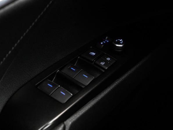 Toyota Camry VIII (XV70) Рестайлинг с пробегом 2021 года, цена 2 949 000 рублей, 135372 км, седан, Автокод Объявления