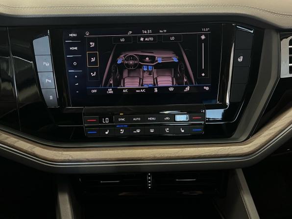 Volkswagen Touareg III с пробегом 2018 года, цена 4 700 000 рублей, 236000 км, внедорожник, Автокод Объявления