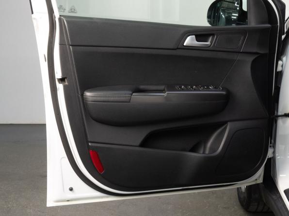 Kia Sportage III Рестайлинг с пробегом 2016 года, цена 1 825 000 рублей, 156158 км, внедорожник, Автокод Объявления