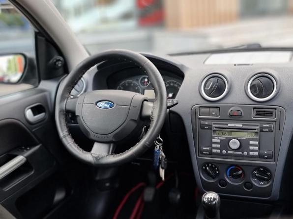 Ford Fusion I Рестайлинг с пробегом 2007 года, цена 499 000 рублей, 120599 км, хэтчбек, Автокод Объявления