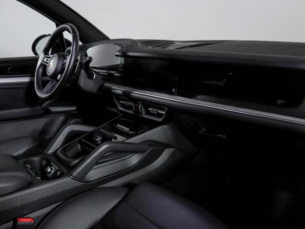 Porsche Cayenne III Рестайлинг с пробегом 2024 года, цена 11 100 000 рублей, 15450 км, внедорожник, Автокод Объявления