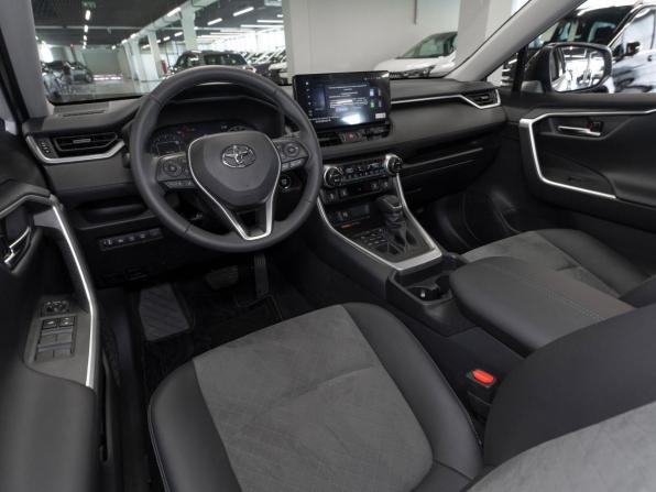 Toyota RAV4 V (XA50) с пробегом 2025 года, цена 4 650 000 рублей, 50 км, внедорожник, Автокод Объявления