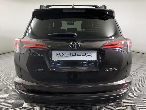 Toyota RAV4 IV (XA40) Рестайлинг с пробегом 2018 года, цена 2 350 000 рублей, 60881 км, внедорожник, Автокод Объявления