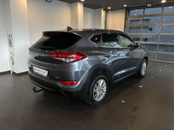 Hyundai Tucson III с пробегом 2017 года, цена 1 800 000 рублей, 120500 км, внедорожник, Автокод Объявления