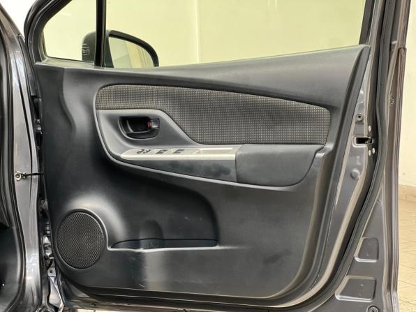 Toyota Vitz III (XP130) Рестайлинг с пробегом 2015 года, цена 799 000 рублей, 137000 км, хэтчбек, Автокод Объявления