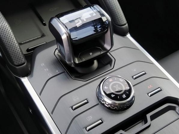 JETOUR T2 с пробегом 2024 года, цена 3 300 000 рублей, 16592 км, внедорожник, Автокод Объявления