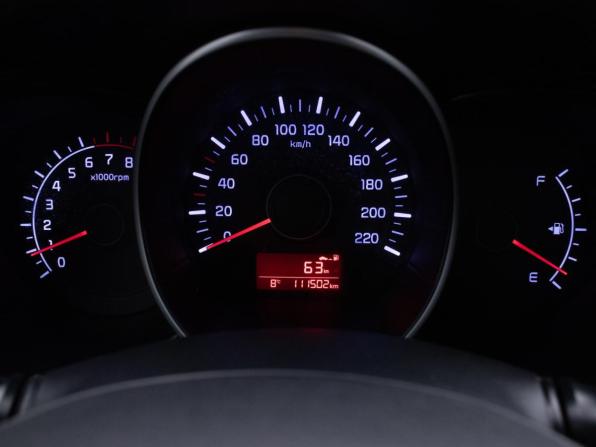 Kia Rio III Рестайлинг с пробегом 2015 года, цена 885 000 рублей, 111501 км, хэтчбек, Автокод Объявления
