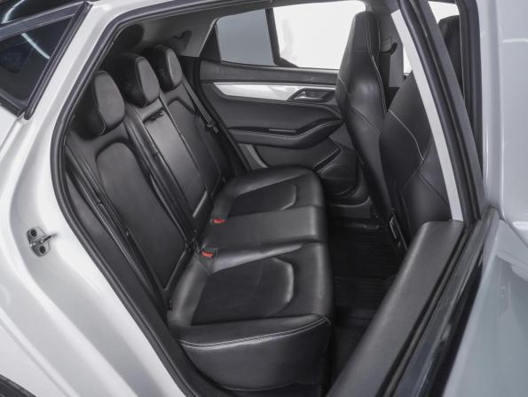 JAC J7 I с пробегом 2023 года, цена 1 260 000 рублей, 93400 км, лифтбек, Автокод Объявления