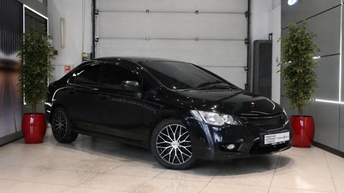 Honda Civic VIII с пробегом 2009 года, цена 750 000 рублей, 436415 км, седан, Автокод Объявления