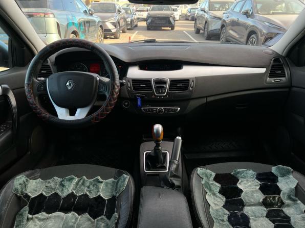 Renault Laguna III с пробегом 2008 года, цена 672 000 рублей, 205418 км, лифтбек, Автокод Объявления